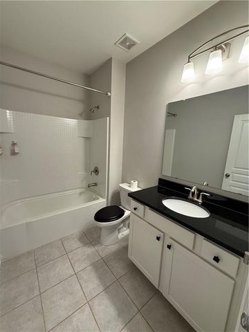 173 Pebble Pond Drive, Lilburn, GA 30047