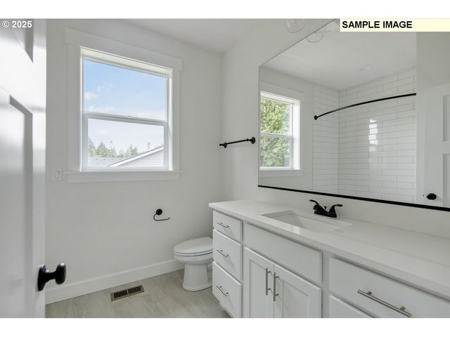 3347 Ne SAMSON Ave 66, Estacada, OR 97023