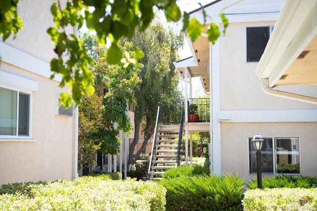 4800 Williamsburg Lane 236, La Mesa, CA 91942