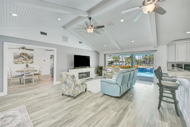 514 KEY ROYALE DRIVE, Holmes Beach, FL 34217