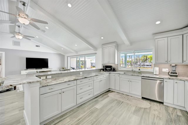 514 KEY ROYALE DRIVE, Holmes Beach, FL 34217