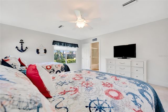 514 KEY ROYALE DRIVE, Holmes Beach, FL 34217
