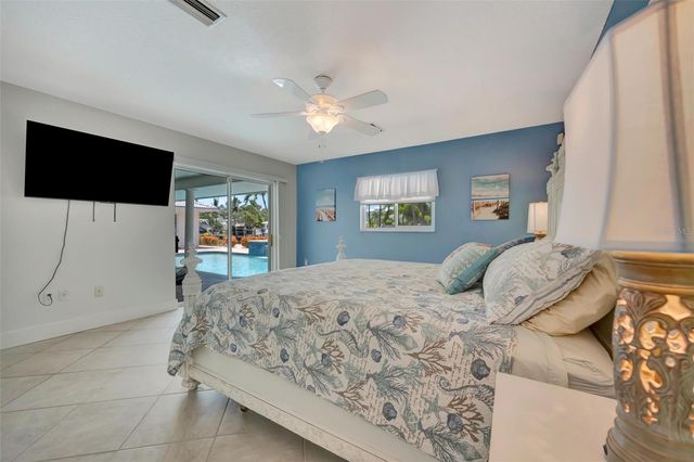 514 KEY ROYALE DRIVE, Holmes Beach, FL 34217