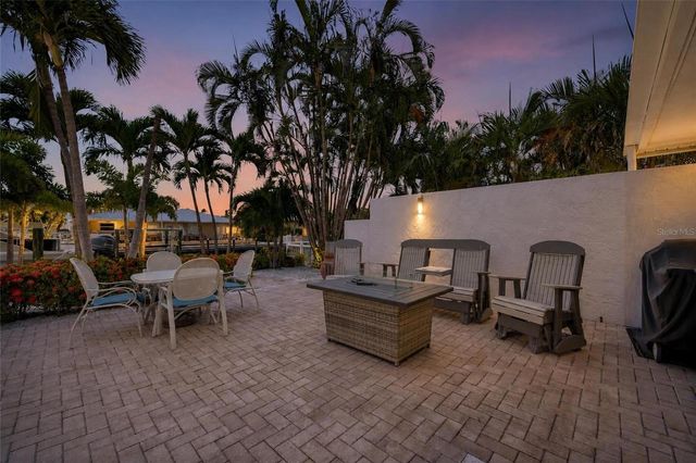 514 KEY ROYALE DRIVE, Holmes Beach, FL 34217