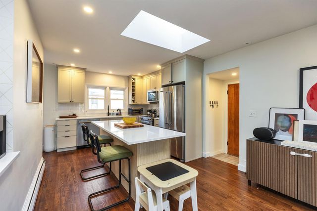 49 Sagamore Avenue, Portsmouth, NH 03801