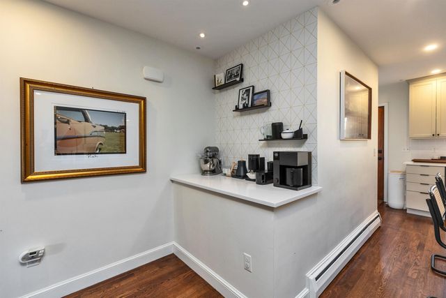 49 Sagamore Avenue, Portsmouth, NH 03801