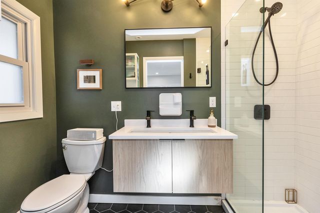 49 Sagamore Avenue, Portsmouth, NH 03801