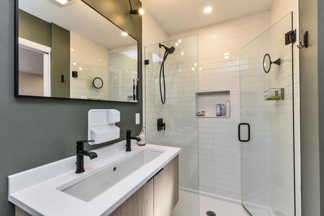 49 Sagamore Avenue, Portsmouth, NH 03801