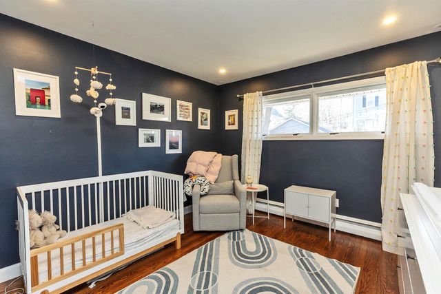 49 Sagamore Avenue, Portsmouth, NH 03801