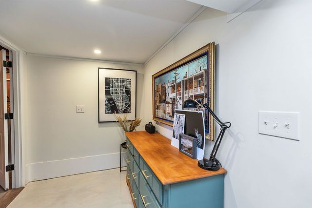 49 Sagamore Avenue, Portsmouth, NH 03801