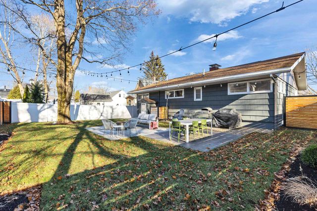 49 Sagamore Avenue, Portsmouth, NH 03801