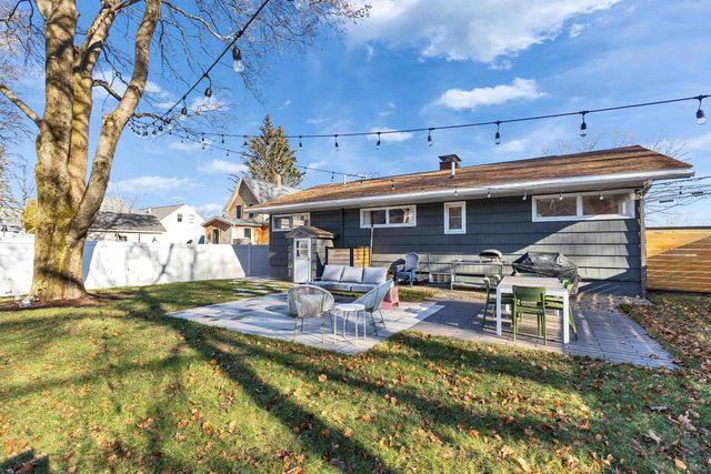 49 Sagamore Avenue, Portsmouth, NH 03801