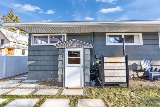 49 Sagamore Avenue, Portsmouth, NH 03801