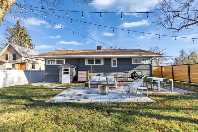 49 Sagamore Avenue, Portsmouth, NH 03801