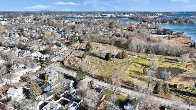 49 Sagamore Avenue, Portsmouth, NH 03801