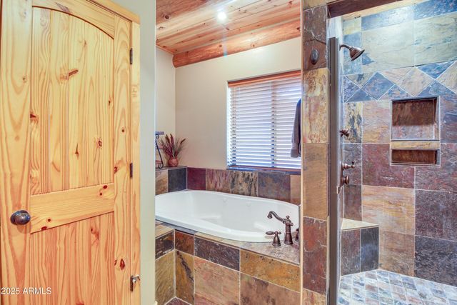 3330 W Tobasa Lane, Show Low, AZ 85901