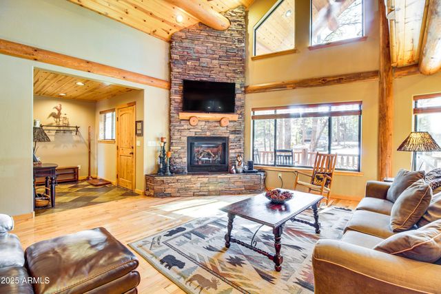 3330 W Tobasa Lane, Show Low, AZ 85901