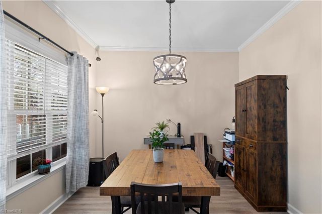 132 Sterling Point Court, Winston-salem, NC 27104