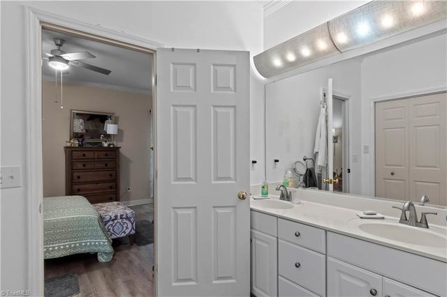 132 Sterling Point Court, Winston-salem, NC 27104