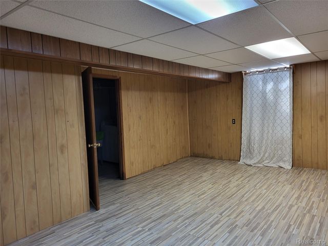 1504 Brentwood Drive 201, Troy, MI 48098