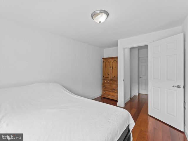 1422 MONTROSE ST, Philadelphia, PA 19146