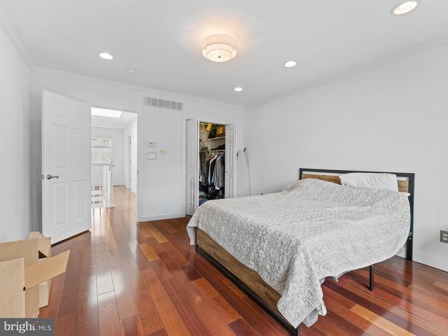 1422 MONTROSE ST, Philadelphia, PA 19146
