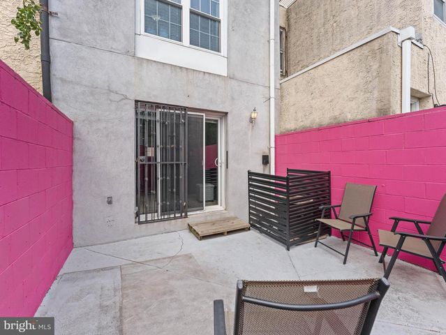 1422 MONTROSE ST, Philadelphia, PA 19146