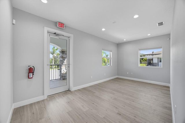 10305 US HIGHWAY 41 N, Palmetto, FL 34221