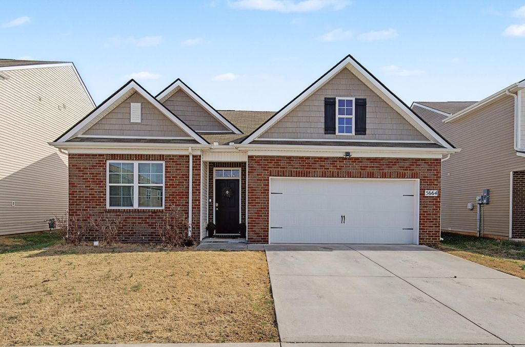 5664 Hickory Woods Dr, Antioch, TN 37013