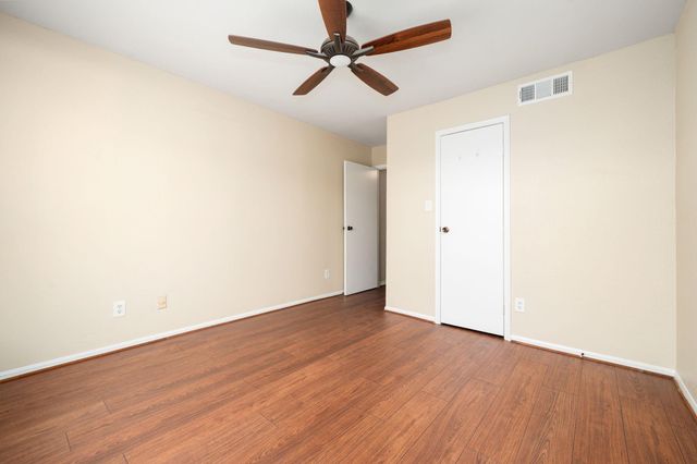 7575 Cambridge Street 1604, Houston, TX 77054