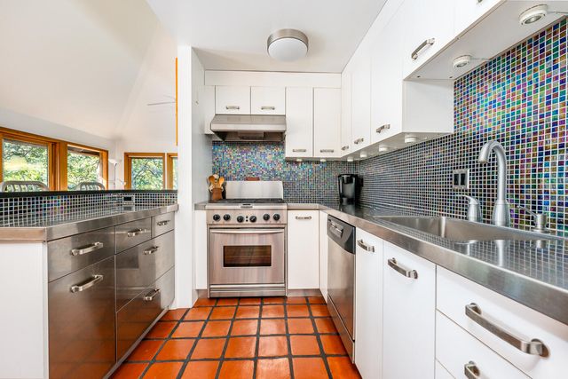 256 Browns Neck Road, Wellfleet, MA 02667