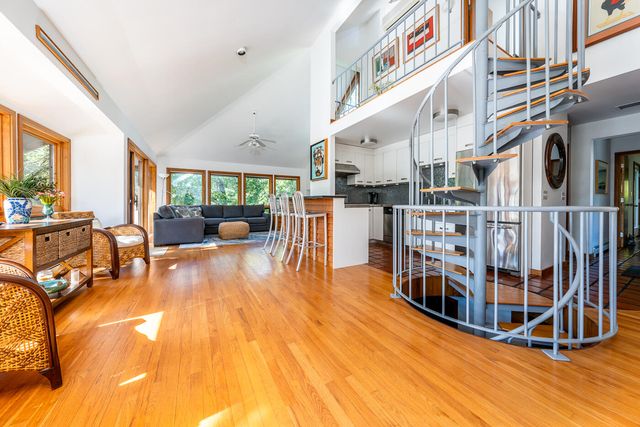 256 Browns Neck Road, Wellfleet, MA 02667