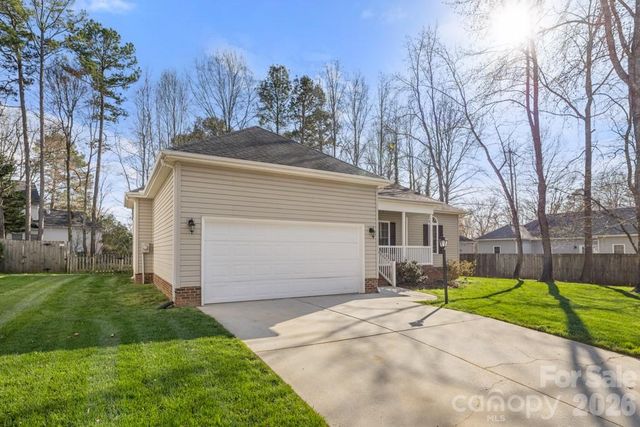 315 Chelveston Court, Rock Hill, SC 29732