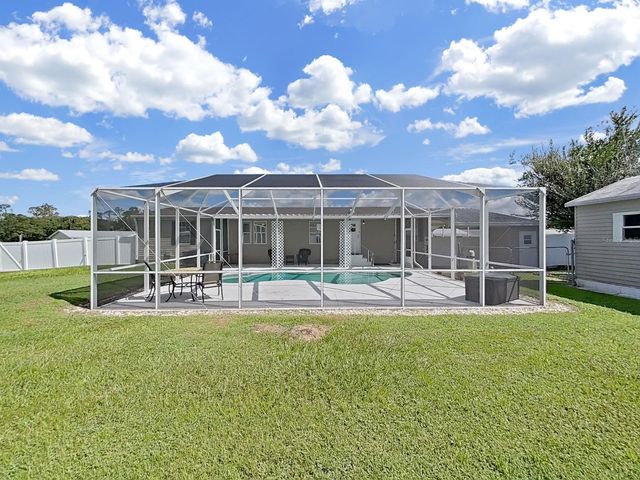 490 LINDSEY DR, Lakeland, FL 33809