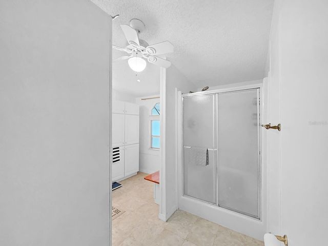 490 LINDSEY DR, Lakeland, FL 33809