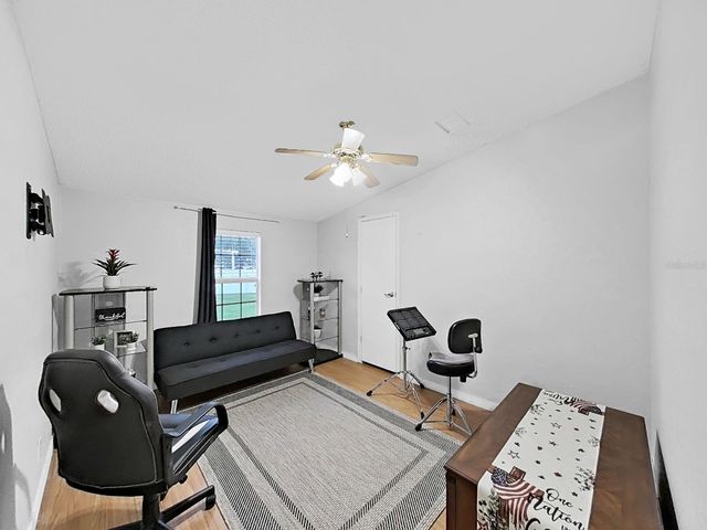 490 LINDSEY DR, Lakeland, FL 33809