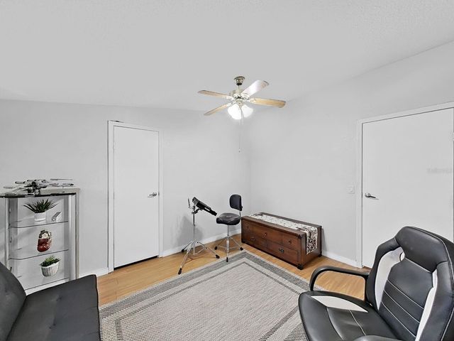 490 LINDSEY DR, Lakeland, FL 33809