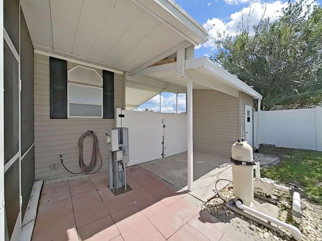 490 LINDSEY DR, Lakeland, FL 33809