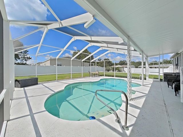 490 LINDSEY DR, Lakeland, FL 33809