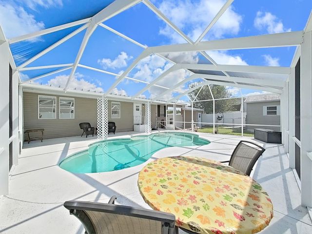 490 LINDSEY DR, Lakeland, FL 33809