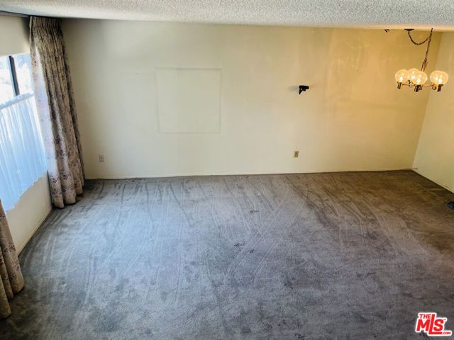 9643 Karmont Avenue, South Gate, CA 90280
