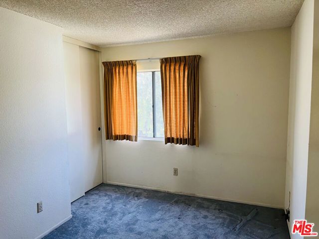 9643 Karmont Avenue, South Gate, CA 90280