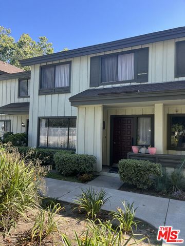 9643 Karmont Avenue, South Gate, CA 90280