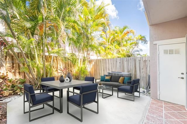 10210 SW 154th Pl 110-8, Miami, FL 33196