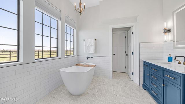 29617 W EAGLE Drive, Palo Verde, AZ 85343