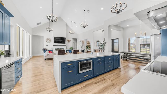 29617 W EAGLE Drive, Palo Verde, AZ 85343