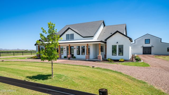 29617 W EAGLE Drive, Palo Verde, AZ 85343