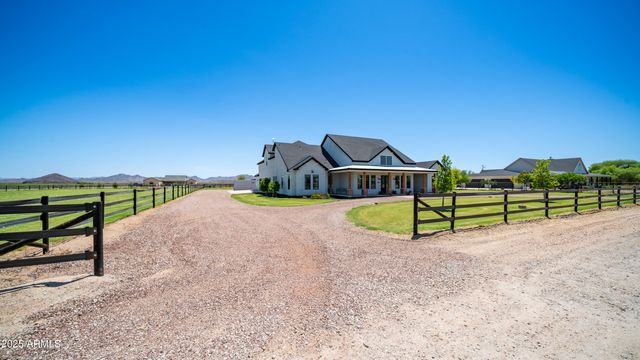 29617 W EAGLE Drive, Palo Verde, AZ 85343