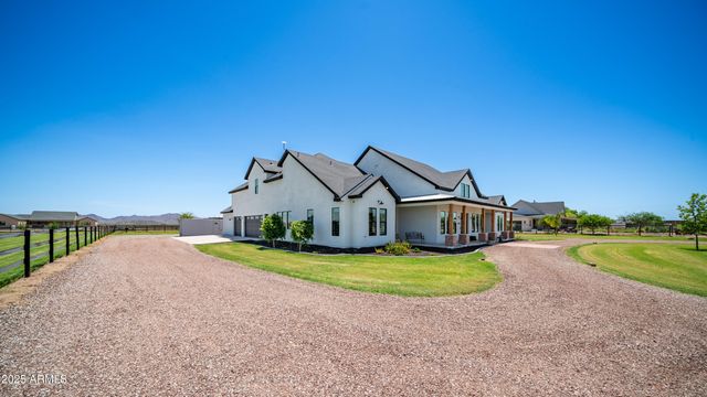 29617 W EAGLE Drive, Palo Verde, AZ 85343