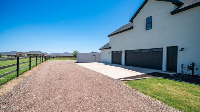 29617 W EAGLE Drive, Palo Verde, AZ 85343